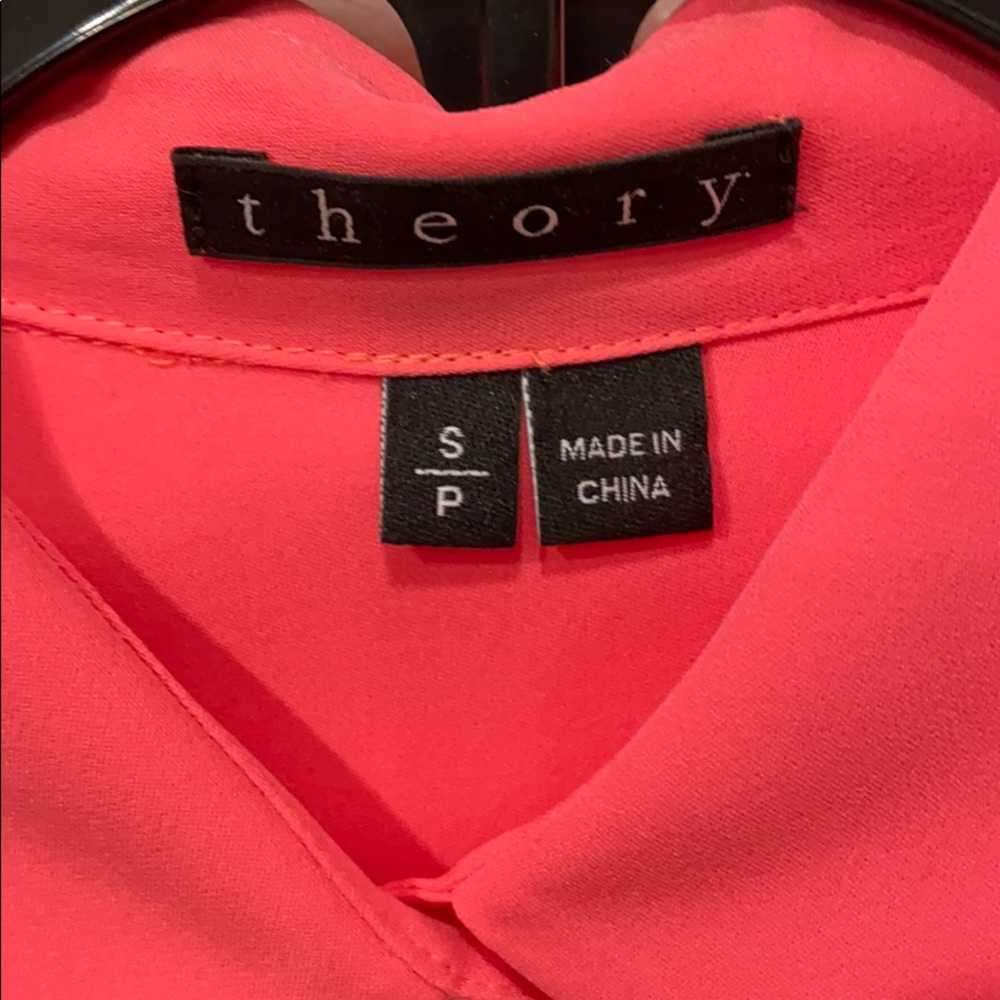 Theory 100% silk long sleeve blouse - Picture 2 of 3